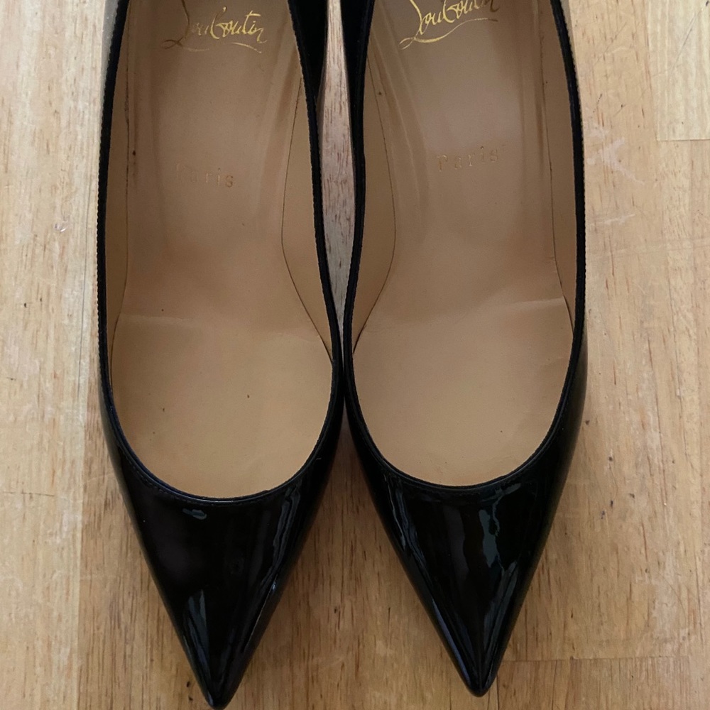 SOLD Christian louboutin black patent 55mm